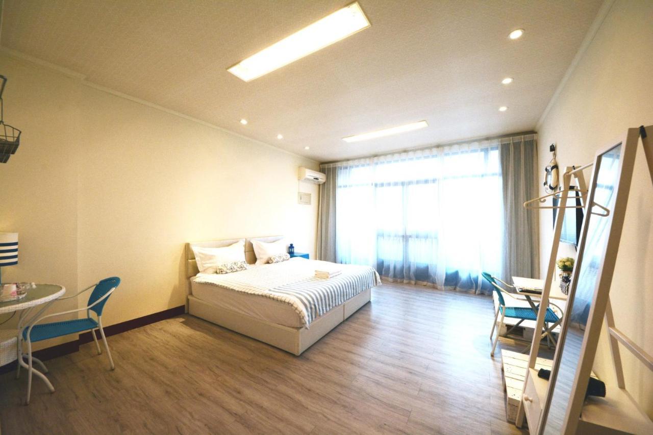 Ariyoshi Ya Apartment Tainan Exterior foto